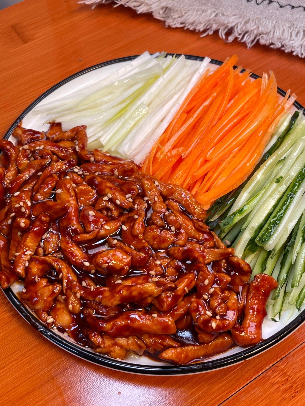 经典家常菜京酱肉丝,肉质鲜嫩,营养美味,每次做完,上桌就光盘