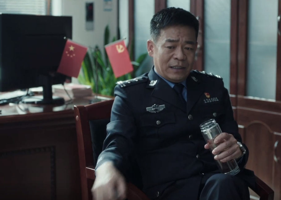 又唱歌又演戏不务正业的孙浩成了扫黑风暴的演技担当