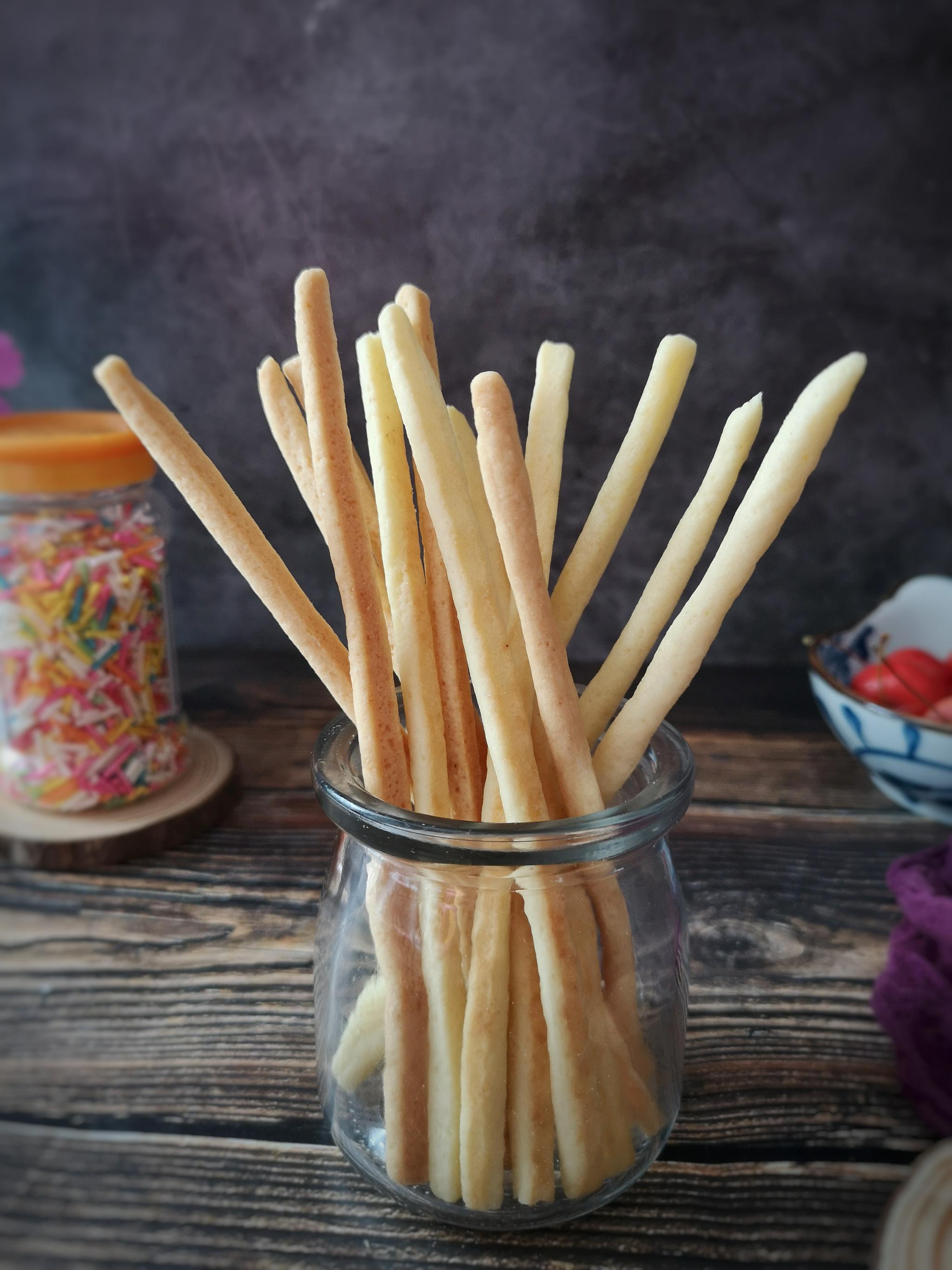 嘎嘣脆口感的百奇棒,耐吃还解馋,自己也能轻松在家做