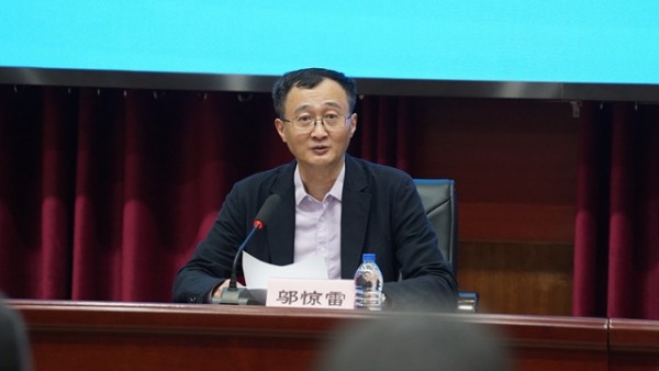 确诊病例近2周内未离开上海，暂未发现和国内疫情存在关联休闲区蓝鸢梦想 - Www.slyday.coM