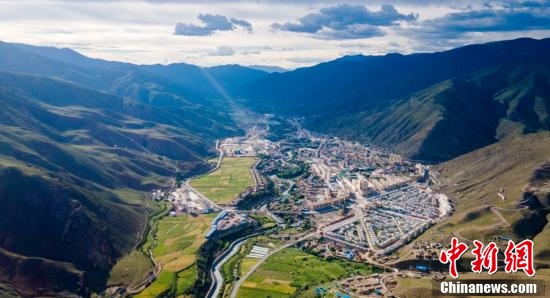 西藏昌都市洛隆县是茶马古道重镇,有"藏东粮仓"美誉. 刘忠俊 摄