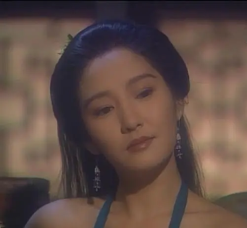 马夫人哪是谁都能演?有人又纯又欲,有人卖弄刻意,新版全靠衬托