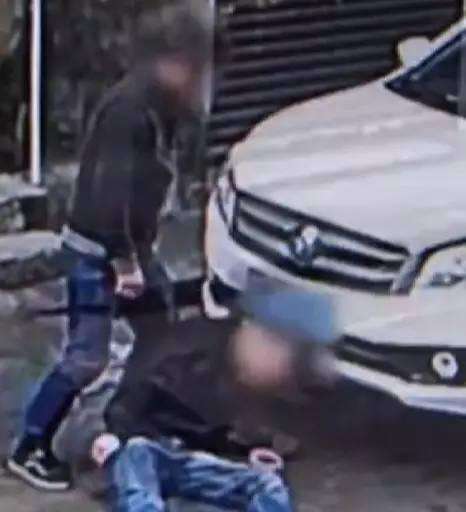 男子和好友出去吃饭,隔天警察找上门,他表示:用力太猛了休闲区蓝鸢梦想 - Www.slyday.coM 男子和好友出去吃饭,隔天警察找上门,他表示:用力太猛了休闲区蓝鸢梦想 - Www.slyday.coM