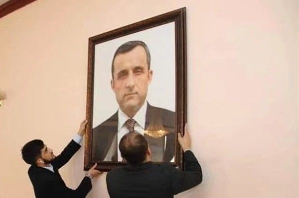 阿富汗副总统复辟，带着阿军夺回失地，美国的心思又活泛了起来休闲区蓝鸢梦想 - Www.slyday.coM