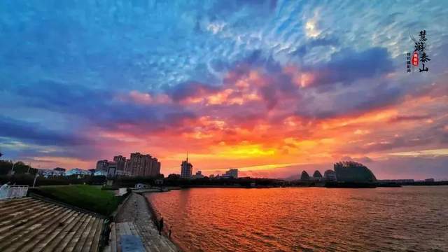 如果季节有色彩，那秋天一定是这种……休闲区蓝鸢梦想 - Www.slyday.coM