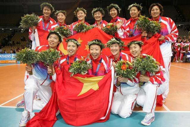 都是主力受伤中国女排雅典夺冠东京却小组出局为何不一样