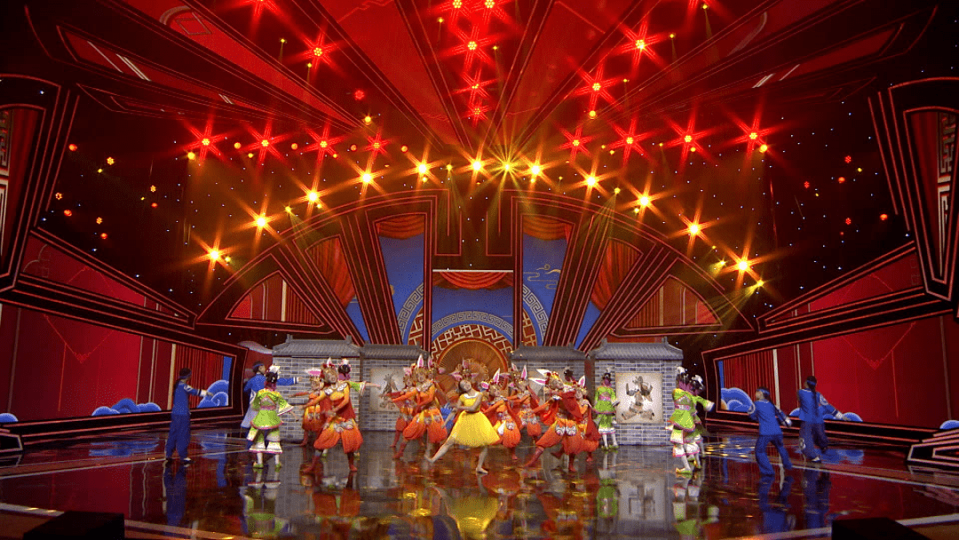 《综艺盛典-今晚看你的》乌兰图雅献唱