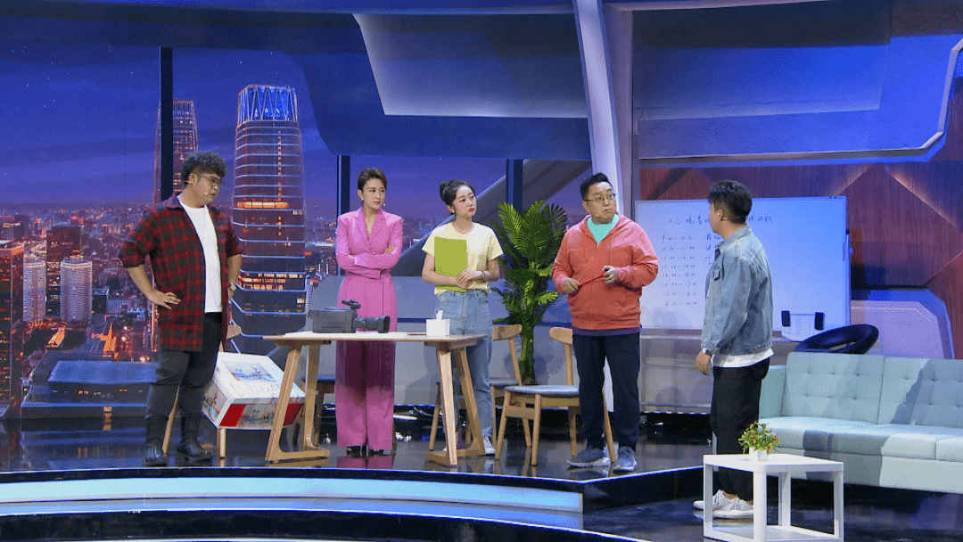 综艺盛典今晚看你的乌兰图雅献唱