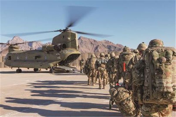  图说：美国军队撤离阿富汗。