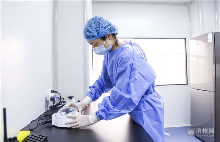 滨城区疾控中心核酸检测实验室：每天检测超过四百管样本，为疫情防控起到“一锤定音”的作用休闲区蓝鸢梦想 - Www.slyday.coM