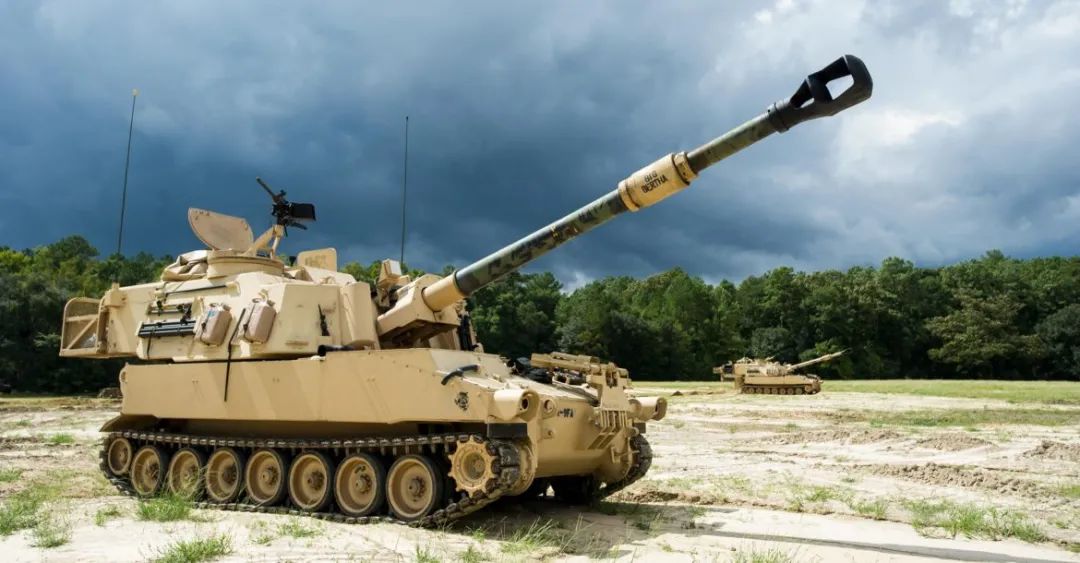 资料图片:美陆军m109a6自行榴弹炮(美陆军官网)