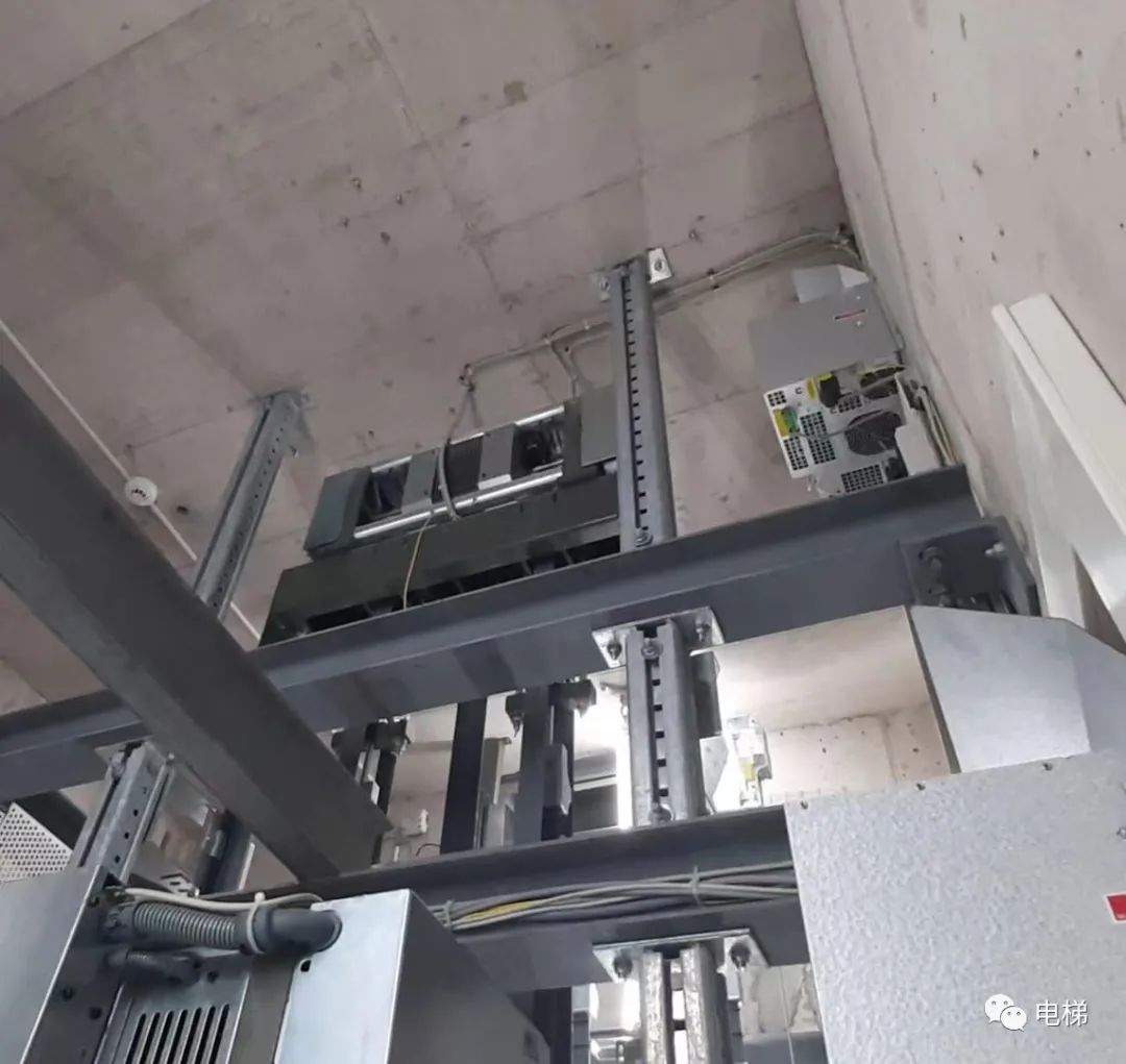 电梯这种做法你没见过据说通力和富士达喜欢这样做