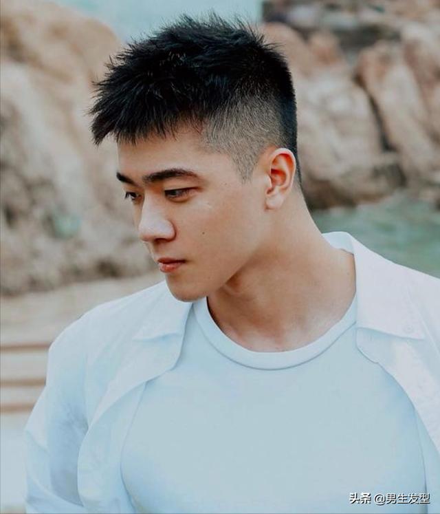 男生不用烫的3款发型清爽干净剪完秒变帅气小哥哥