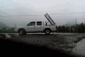 大同:天空一声巨响,人工增雨"出场".