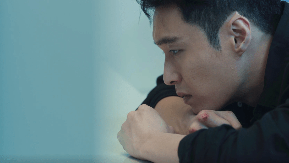 放下“流量偏见”，谈谈张艺兴和林浩，对《扫黑风暴》的重要性休闲区蓝鸢梦想 - Www.slyday.coM