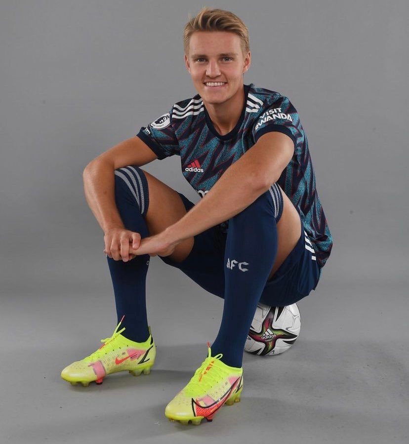 厄德高正式转会阿森纳