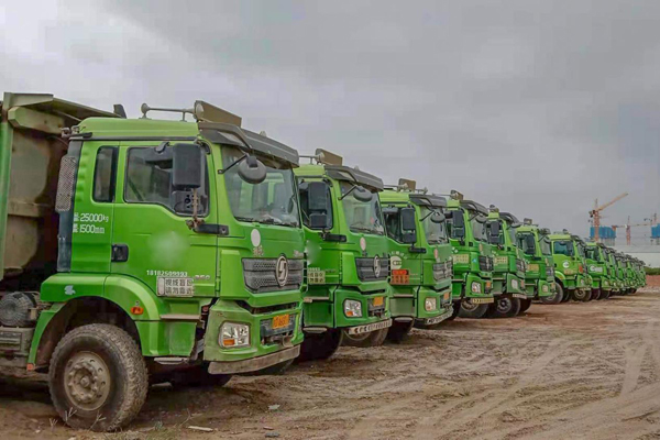 在西北运输土方,不选它,还能选谁 | 卡车之友网