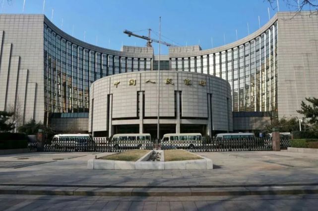 央行罕见直接约谈房企，释放什么信号？恒大对约谈作出正面回应！休闲区蓝鸢梦想 - Www.slyday.coM