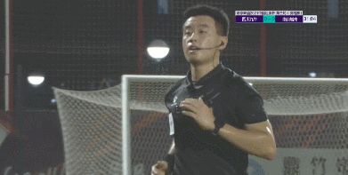 争议!四川九牛被吹点球,李毅愤怒,裁判亲自解释,门将自我救赎休闲区蓝鸢梦想 - Www.slyday.coM