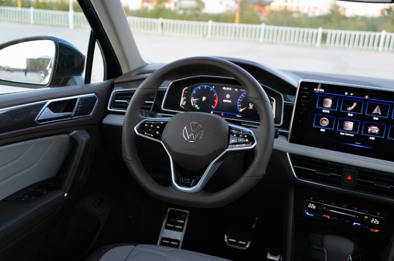 全新内饰 配置提升,上汽大众途观家族上市 售21.58万-29.39万