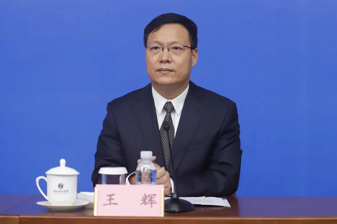 答记者问丨在新冠肺炎疫情防控常态化的新形势下我