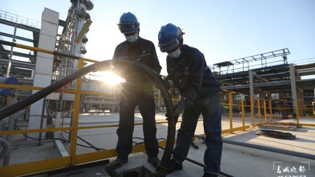 昭通男子因感情纠纷在江苏杀害2人，被害17岁女孩是老乡休闲区蓝鸢梦想 - Www.slyday.coM