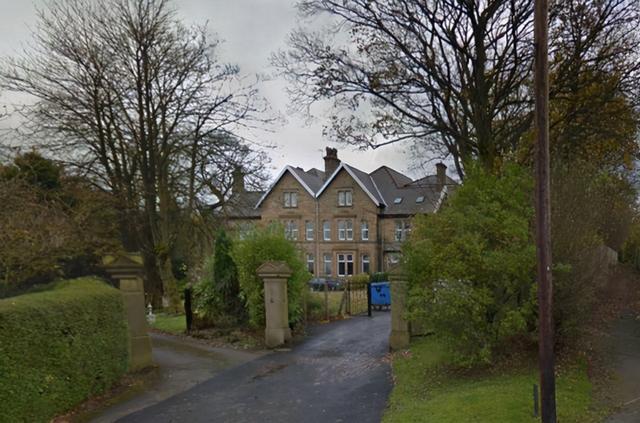 英国奇葩凌晨在疗养院窗户外“自嗨”,戴小丑面具,还穿女士内衣休闲区蓝鸢梦想 - Www.slyday.coM 英国奇葩凌晨在疗养院窗户外“自嗨”,戴小丑面具,还穿女士内衣休闲区蓝鸢梦想 - Www.slyday.coM