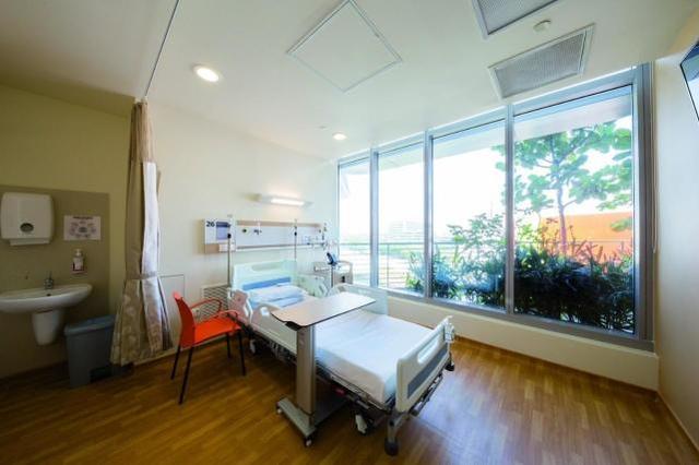 英国奇葩凌晨在疗养院窗户外“自嗨”,戴小丑面具,还穿女士内衣休闲区蓝鸢梦想 - Www.slyday.coM 英国奇葩凌晨在疗养院窗户外“自嗨”,戴小丑面具,还穿女士内衣休闲区蓝鸢梦想 - Www.slyday.coM