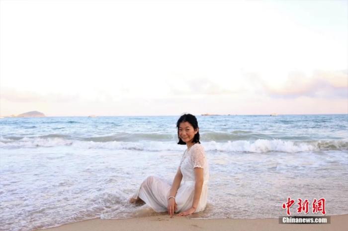 用会说话的手传播正义，她将成为中国首位聋人律师休闲区蓝鸢梦想 - Www.slyday.coM