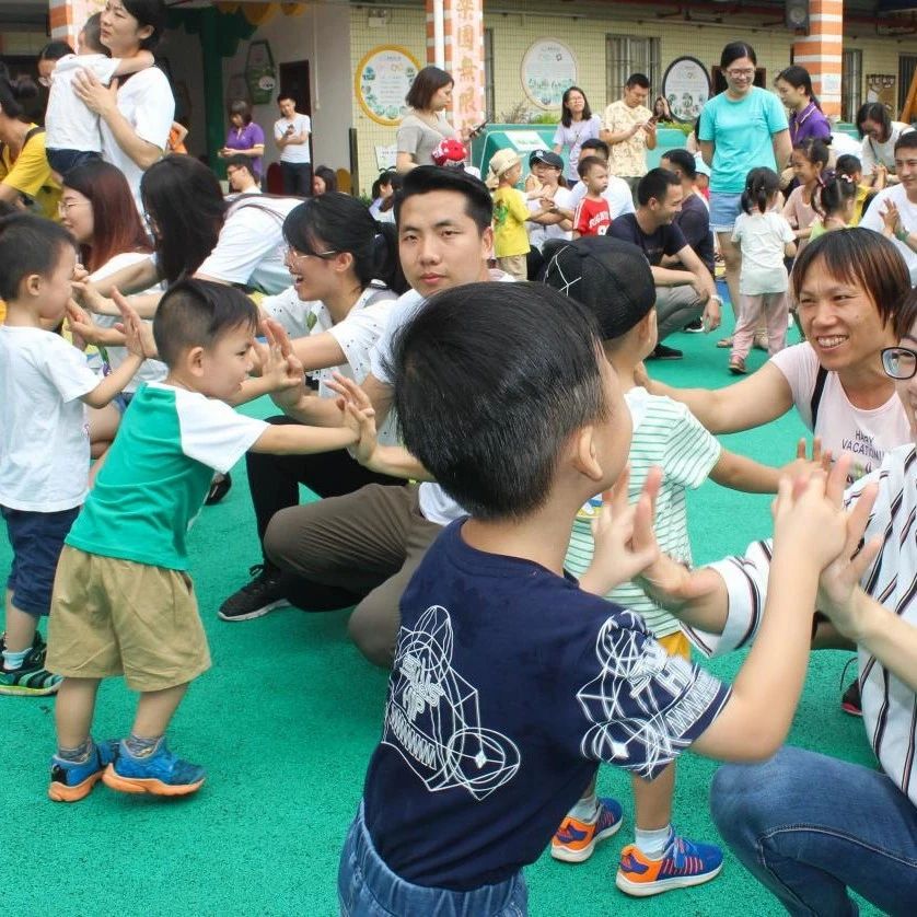 “三孩”入法！人口与计划生育法到底改了啥？