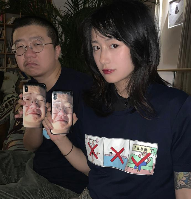 李诞离婚:郎才女貌的婚姻,是怎么走到尽头的?|李诞|黑尾酱|走到尽头|婚姻|离婚|青梅竹马|爱情|结婚|求婚|店铺|林志玲|两人_新浪娱乐_新浪新闻