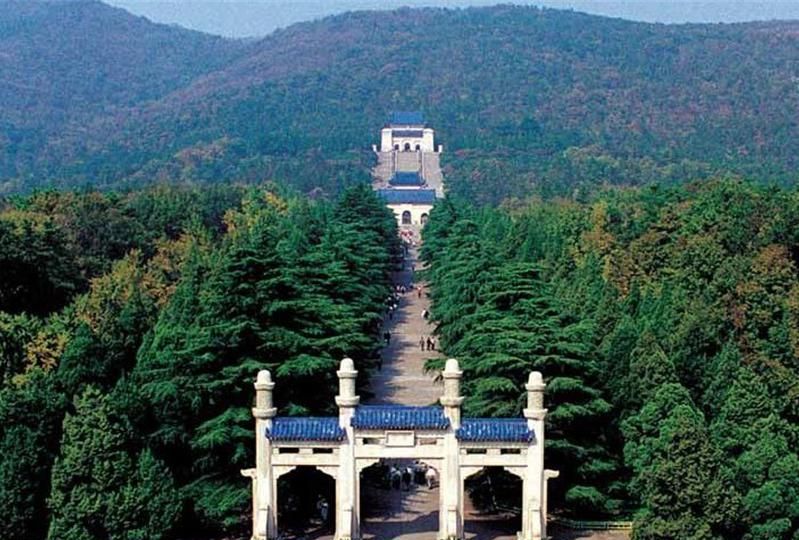 蒋介石去世46年,为何棺材至今没能入土,只因临终前说的那句遗言休闲区蓝鸢梦想 - Www.slyday.coM 蒋介石去世46年,为何棺材至今没能入土,只因临终前说的那句遗言休闲区蓝鸢梦想 - Www.slyday.coM