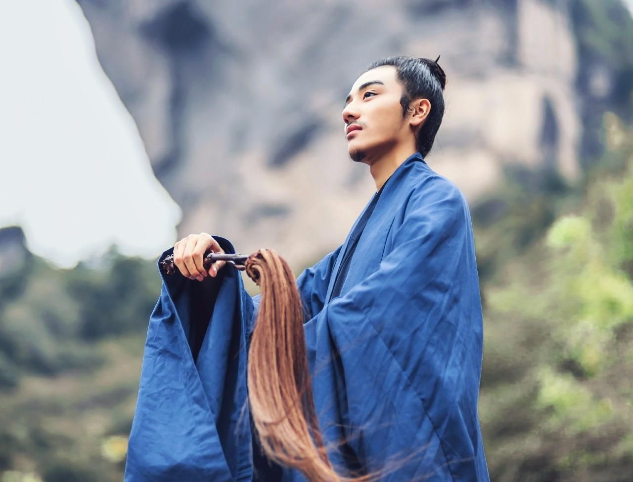 民间故事:知府一家遇怪事,亡母死而复生,道士知是妖却无法降伏|马骥