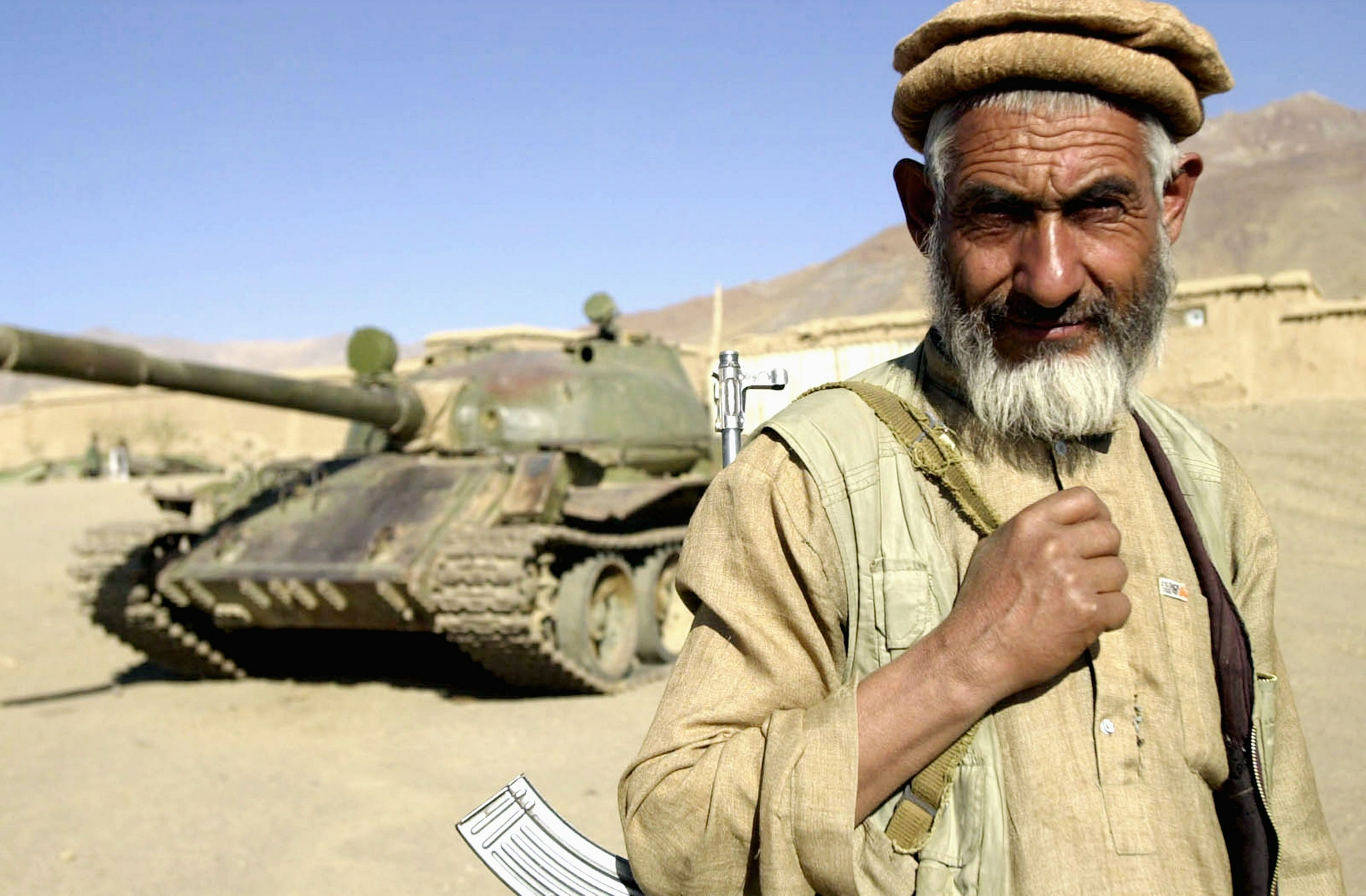 阿富汗男孩 编辑类库存图片. 图片 包括有 塔里班, 冷静, 人员, 眼眉, 下午, 摄影, 人力, 战争 - 23551084