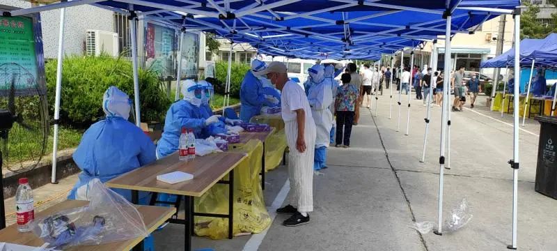 最新！上海通报2例本地病例涉及区域，去过家乐福超市、联华超市…新增病例均与机场有关，浦东机场还能去吗？休闲区蓝鸢梦想 - Www.slyday.coM