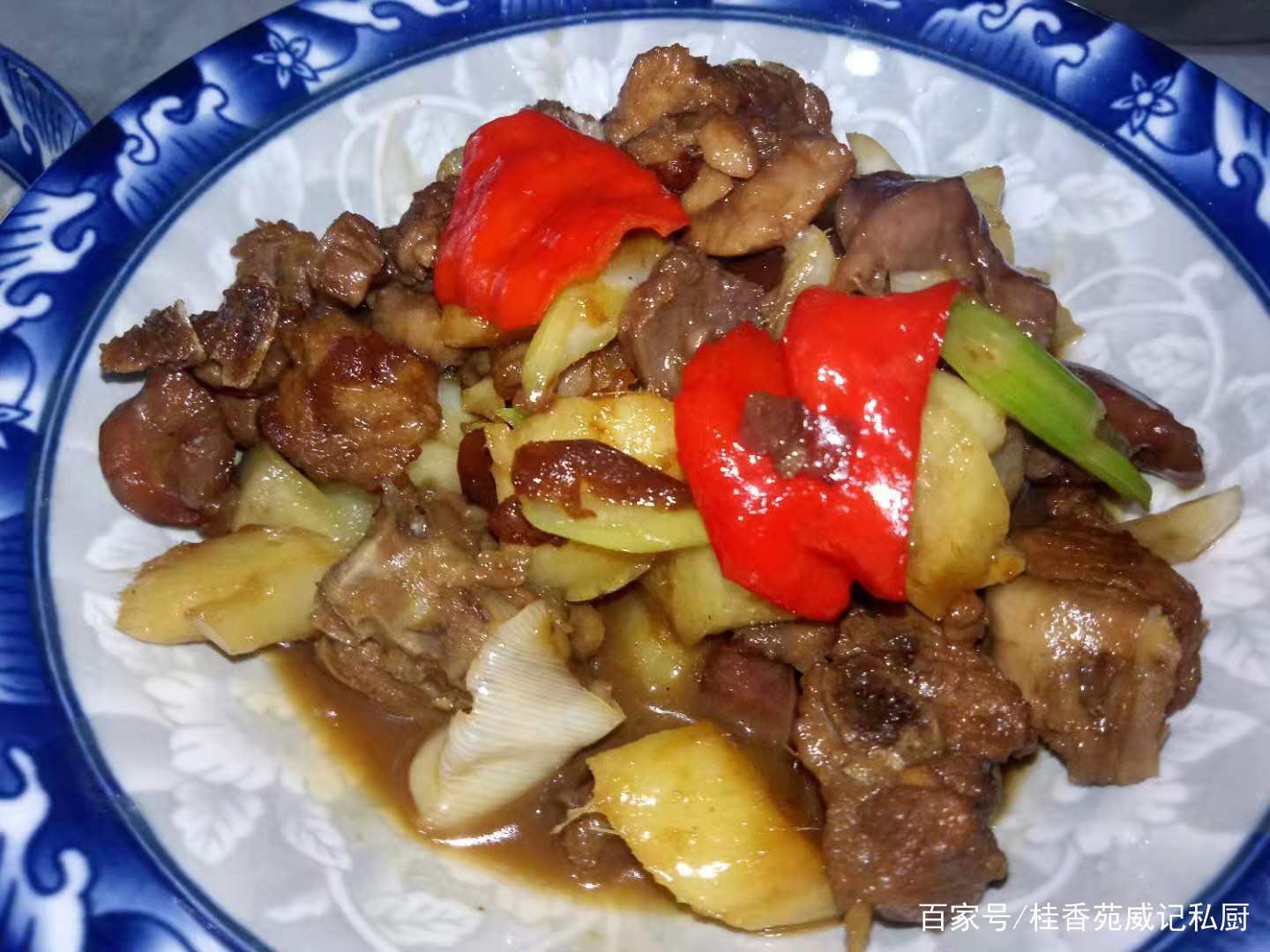 七月半:没有一只鸭可以活着离开广西,精彩地活在广西人的餐桌上休闲区蓝鸢梦想 - Www.slyday.coM 七月半:没有一只鸭可以活着离开广西,精彩地活在广西人的餐桌上休闲区蓝鸢梦想 - Www.slyday.coM