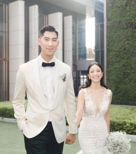 恭喜高以翔挚友毛加恩官宣妻子怀二胎结婚两年儿子不满一周岁