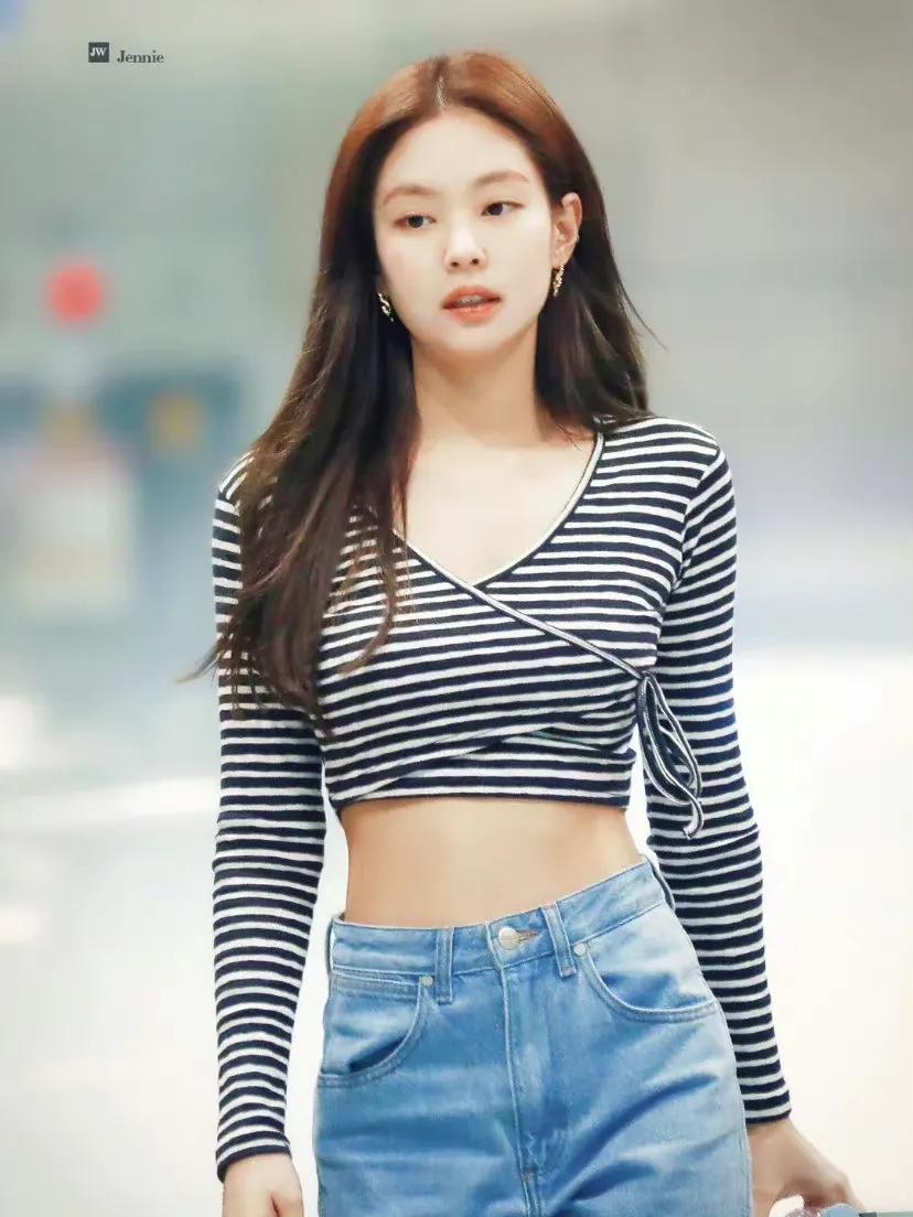 跟着明星学穿搭jennie篇腰细大腿粗的身材要会扬长避短