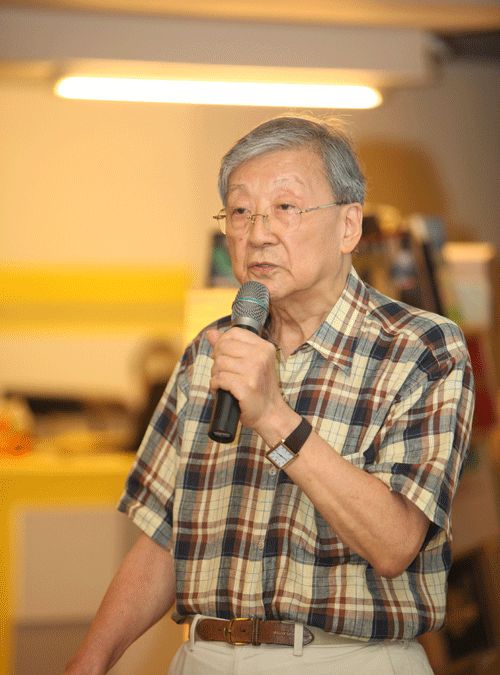 台湾知名导演李行去世,享年91岁,曾捧红成龙老婆谢贤前妻等人