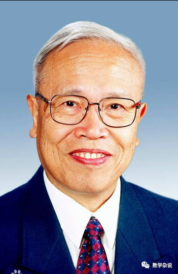 姜伯驹生于数学世家,其父姜立夫(1890—1978)是数学大师陈省身先生