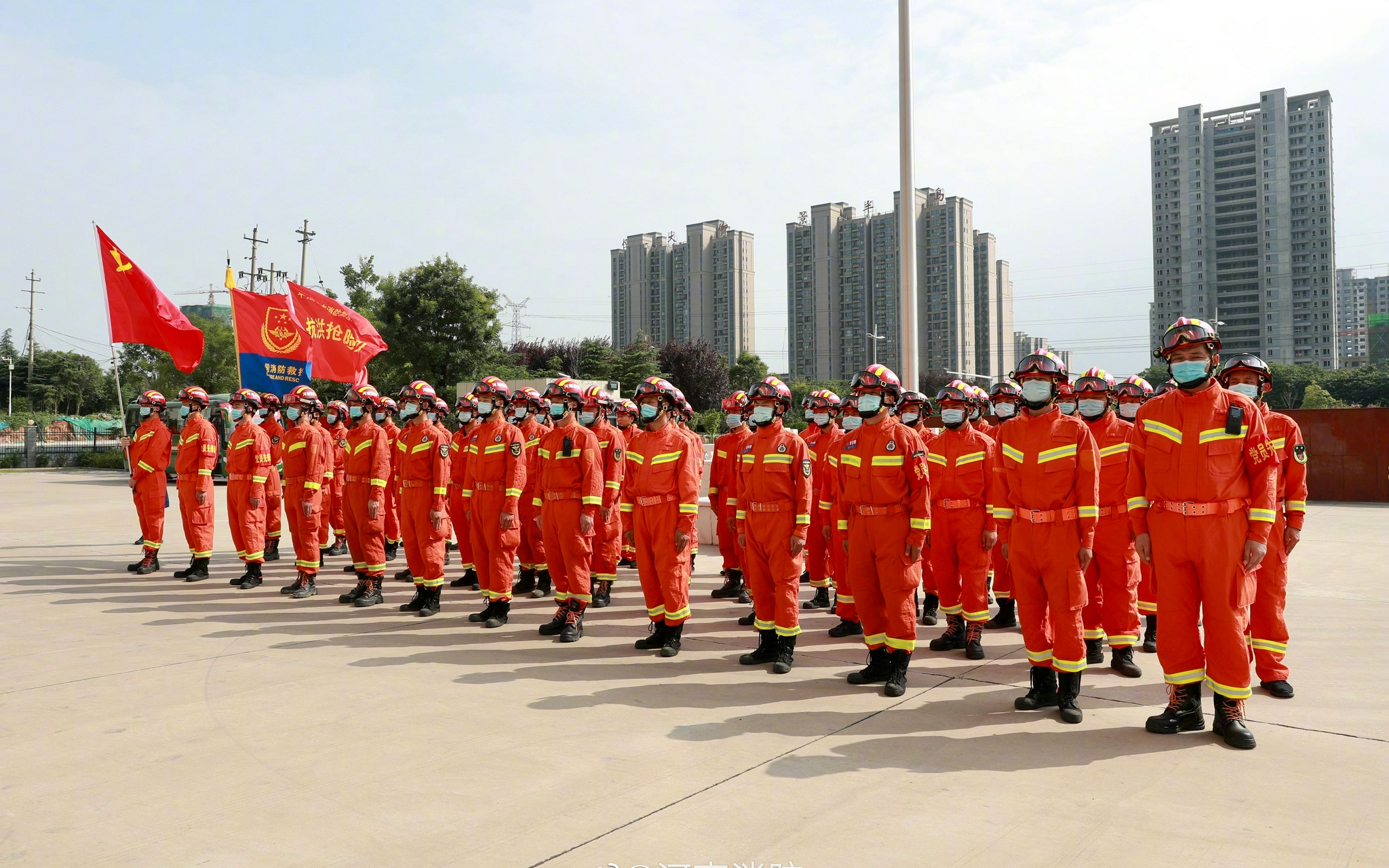 图片来源:"河南消防"微博