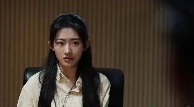 《扫黑风暴》徐英子剧照