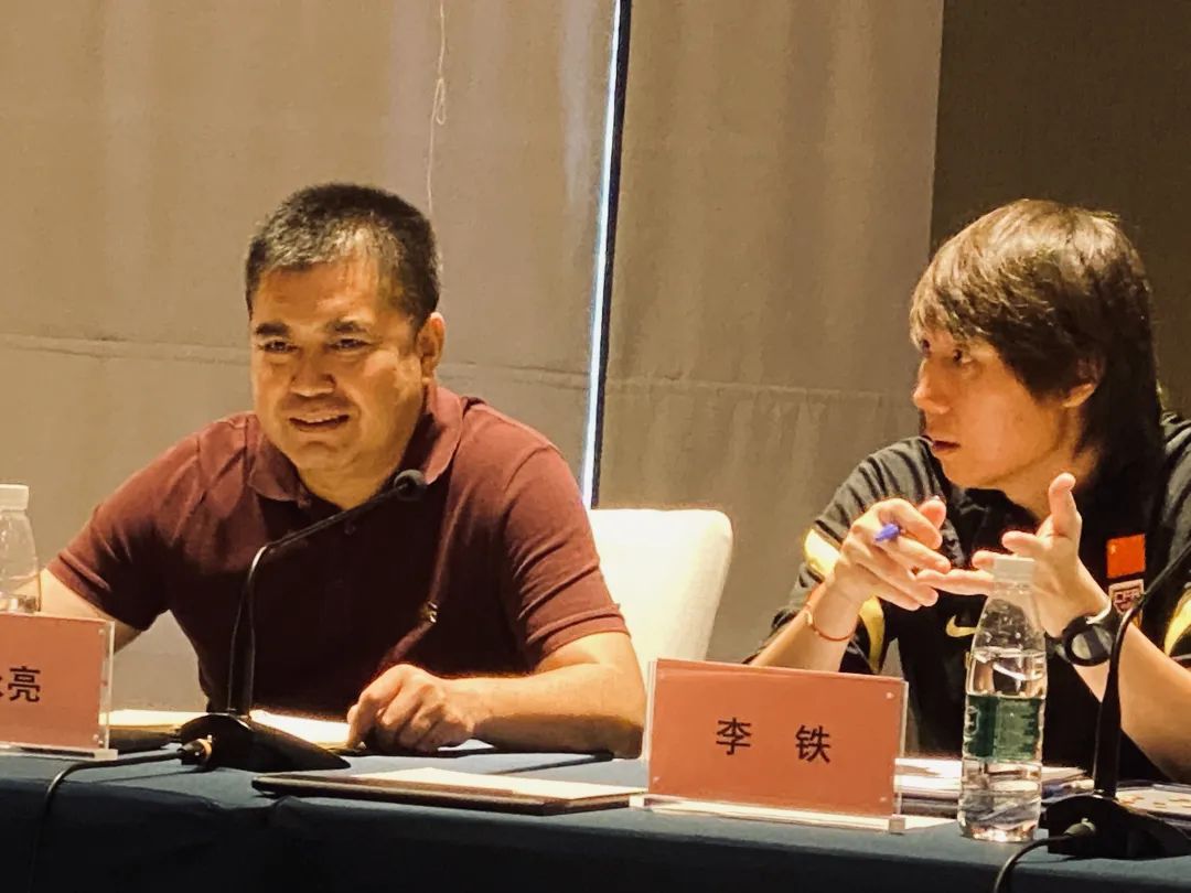 李铁：中国足球就像是你的儿子，不能考不好就不要了休闲区蓝鸢梦想 - Www.slyday.coM