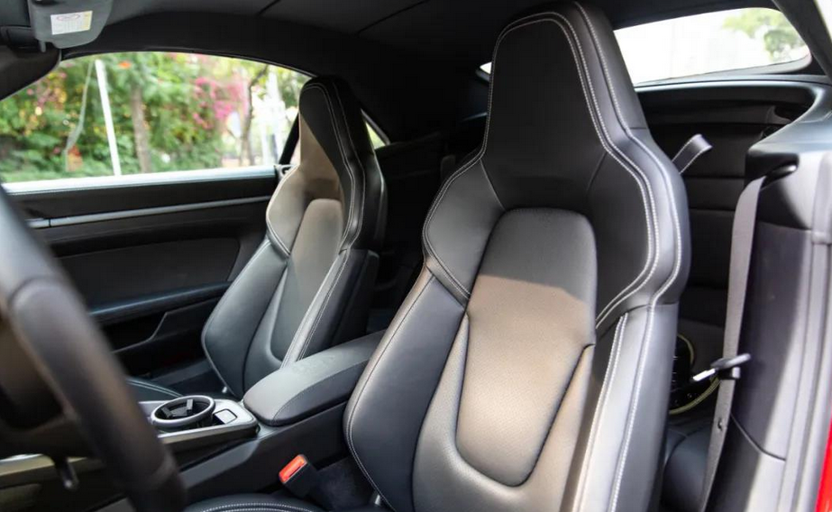 200万的经典保时捷911试驾动力十足38秒破百够拉风