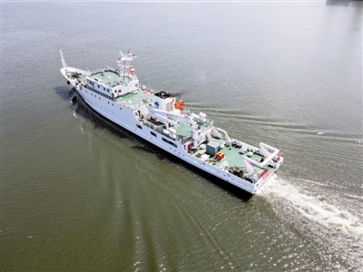 津企改建海洋科考船"向阳红51"号交付