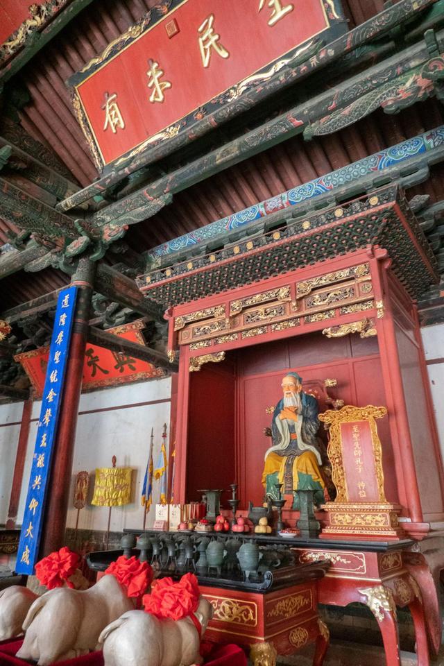 建水文庙景色颇美历史底蕴深厚