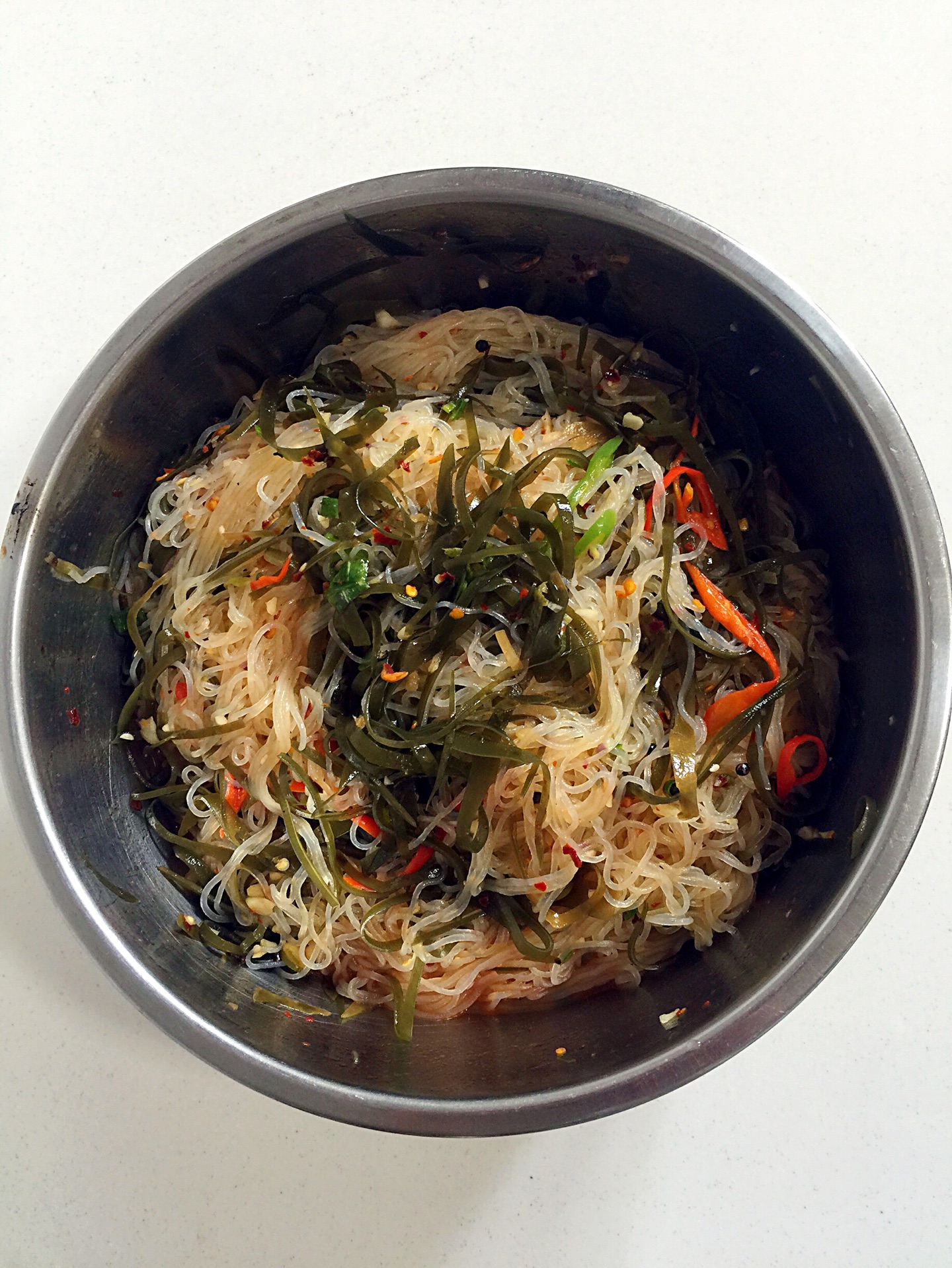 简简单单的菜凉拌海带粉丝酸酸甜甜很下饭