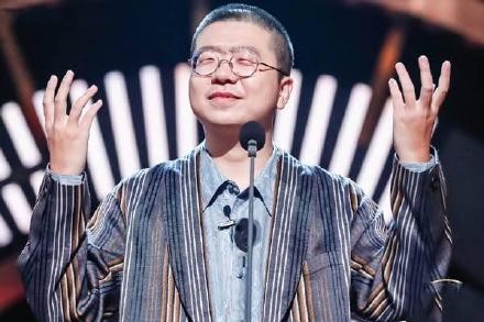 人间不值得，结婚三年就离婚，李诞与黑尾酱之间怎么了？休闲区蓝鸢梦想 - Www.slyday.coM