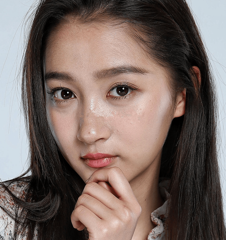 真实!明星大量未修图曝光,热巴毛孔闭口一堆,杨幂皮肤松垮