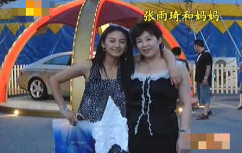 两次离婚，为男人与“娘家”翻脸，“星女郎”如此恋爱脑值得吗？休闲区蓝鸢梦想 - Www.slyday.coM